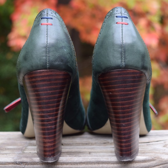 Tommy Hilfiger Mary Jane heels size 7 1/2 - Picture 3 of 4